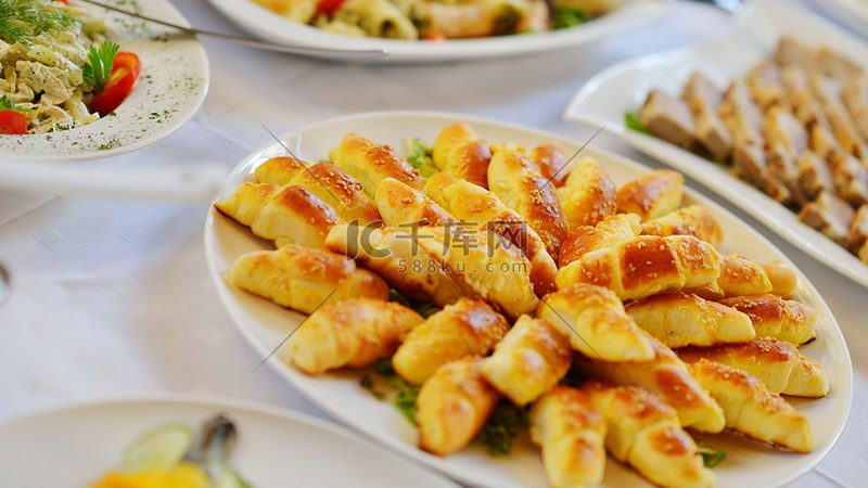 食品代加工公司的报价单通常包含以下几个部分：